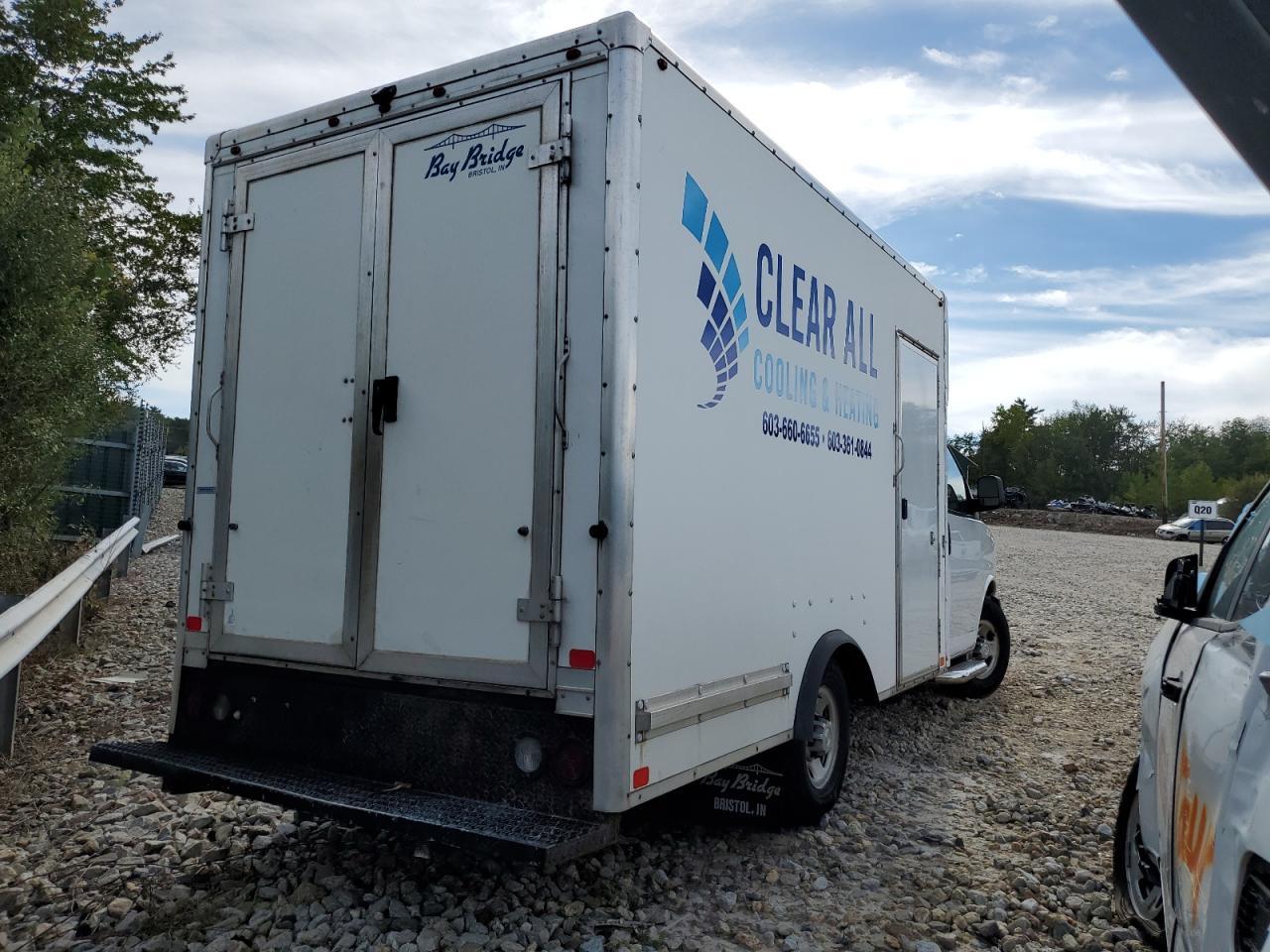 2018 Chevrolet Express G3500 - Image 3