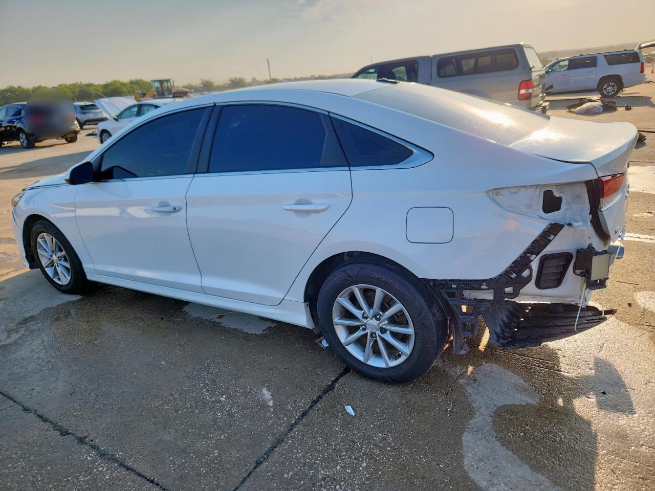 2018 Hyundai Sonata Se - Фото 2