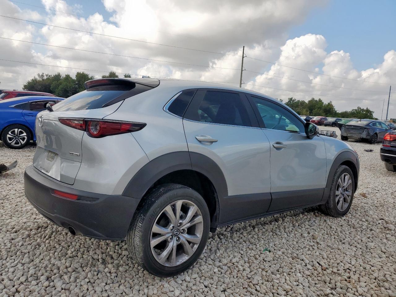 2020 Mazda Cx-30 Preferred - Image 3