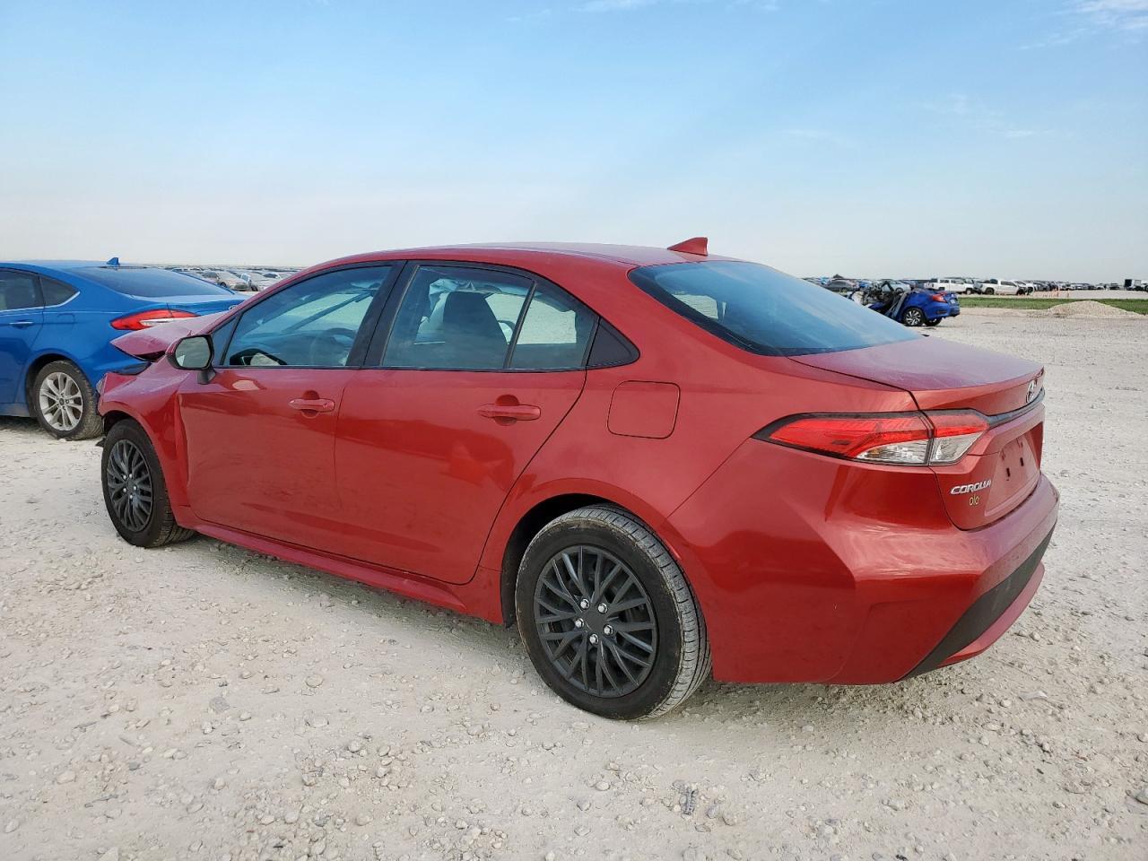 2021 Toyota Corolla Le - Фото 3