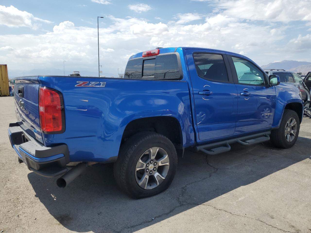 2018 Chevrolet Colorado Z71 - Фото 3