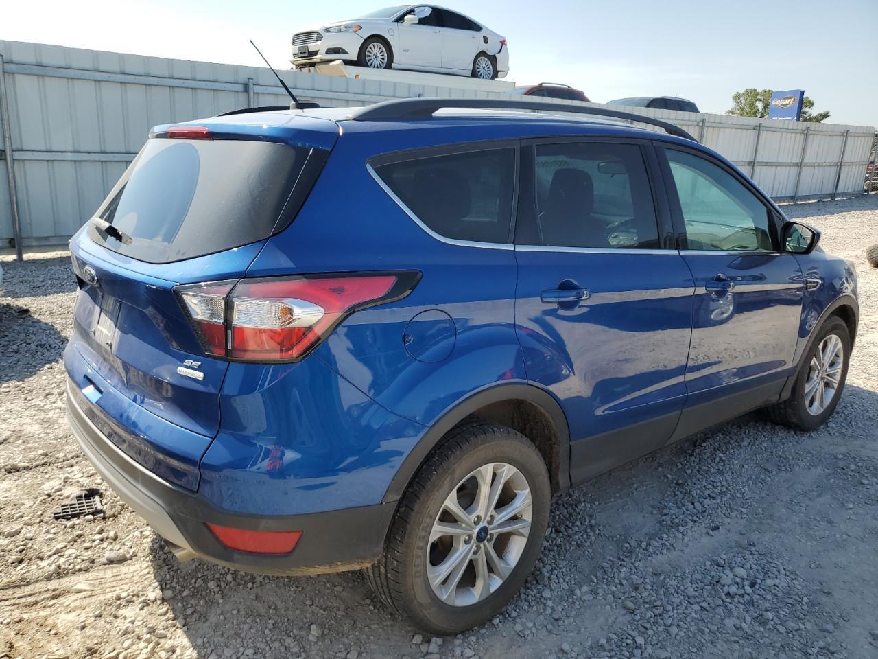2018 Ford Escape Se - Фото 3