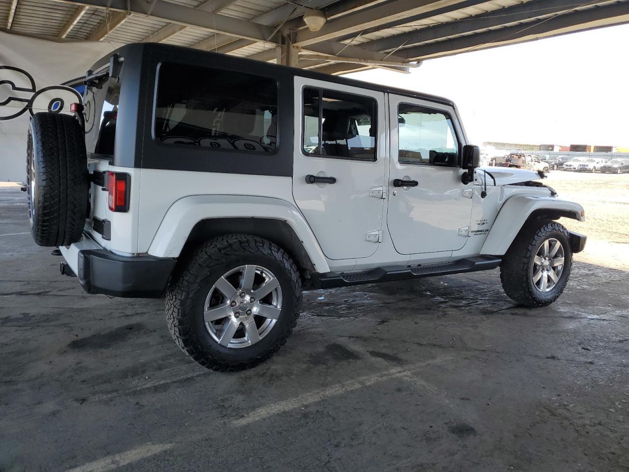 2016 Jeep Wrangler Unlimited Sahara - Фото 3