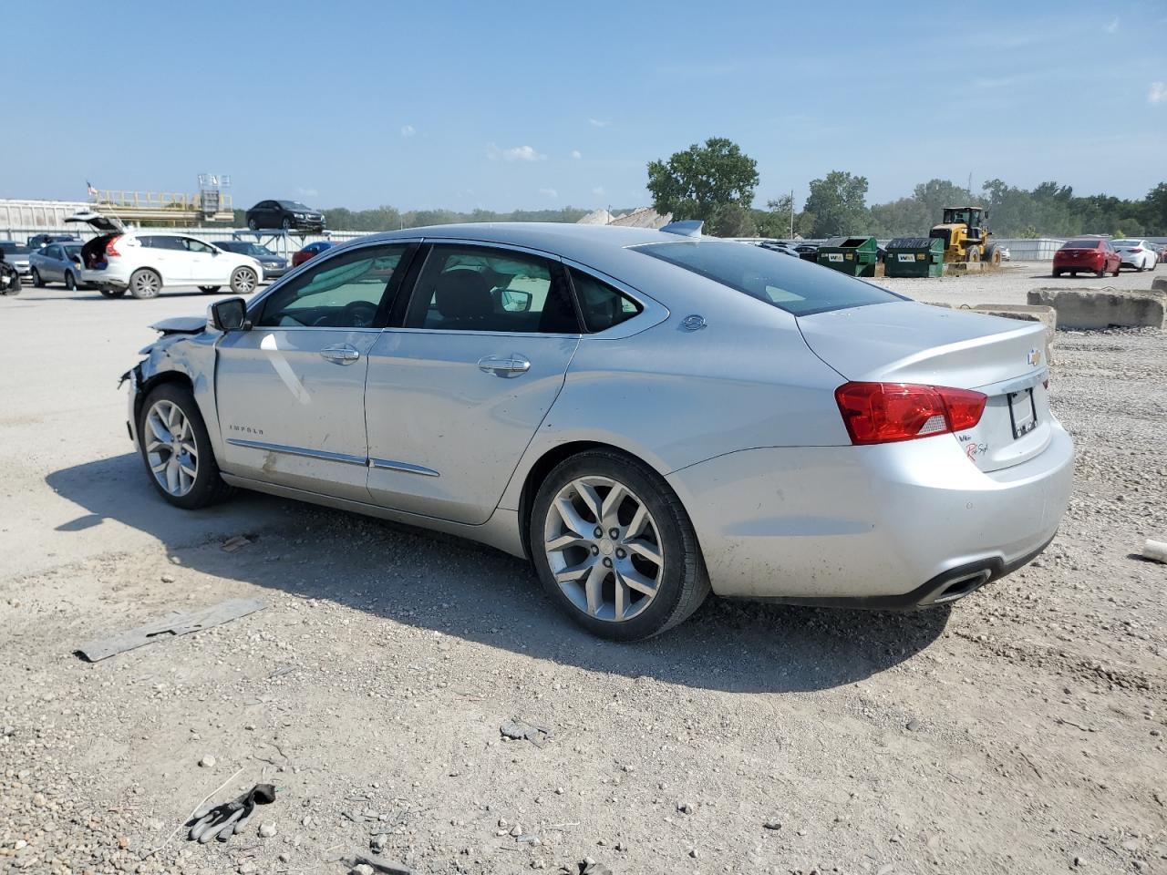 2016 Chevrolet Impala Ltz - Image 2