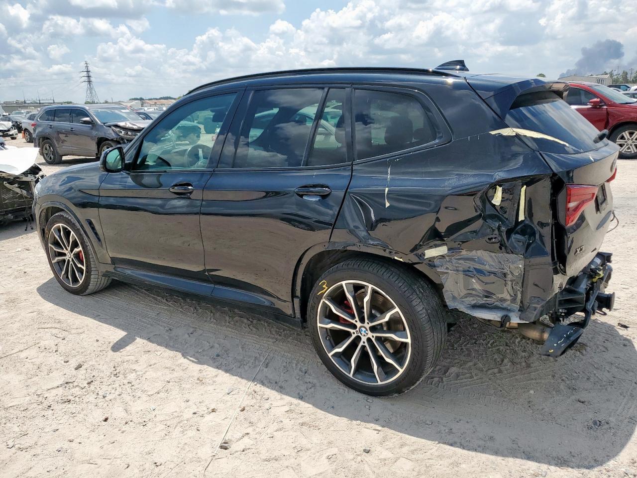 2021 BMW X3 xDrivem40I - Фото 2