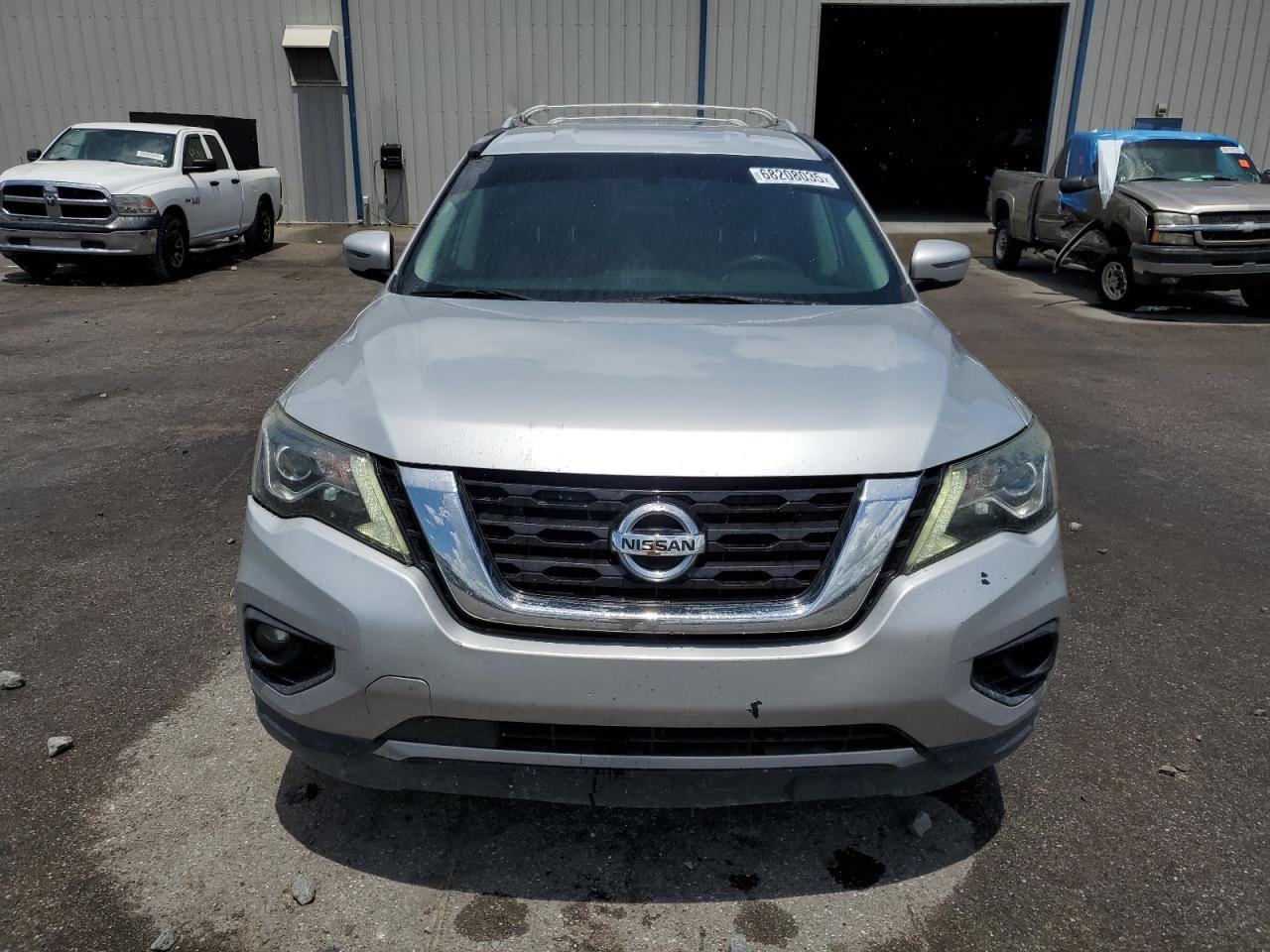 2018 Nissan Pathfinder S - Фото 5