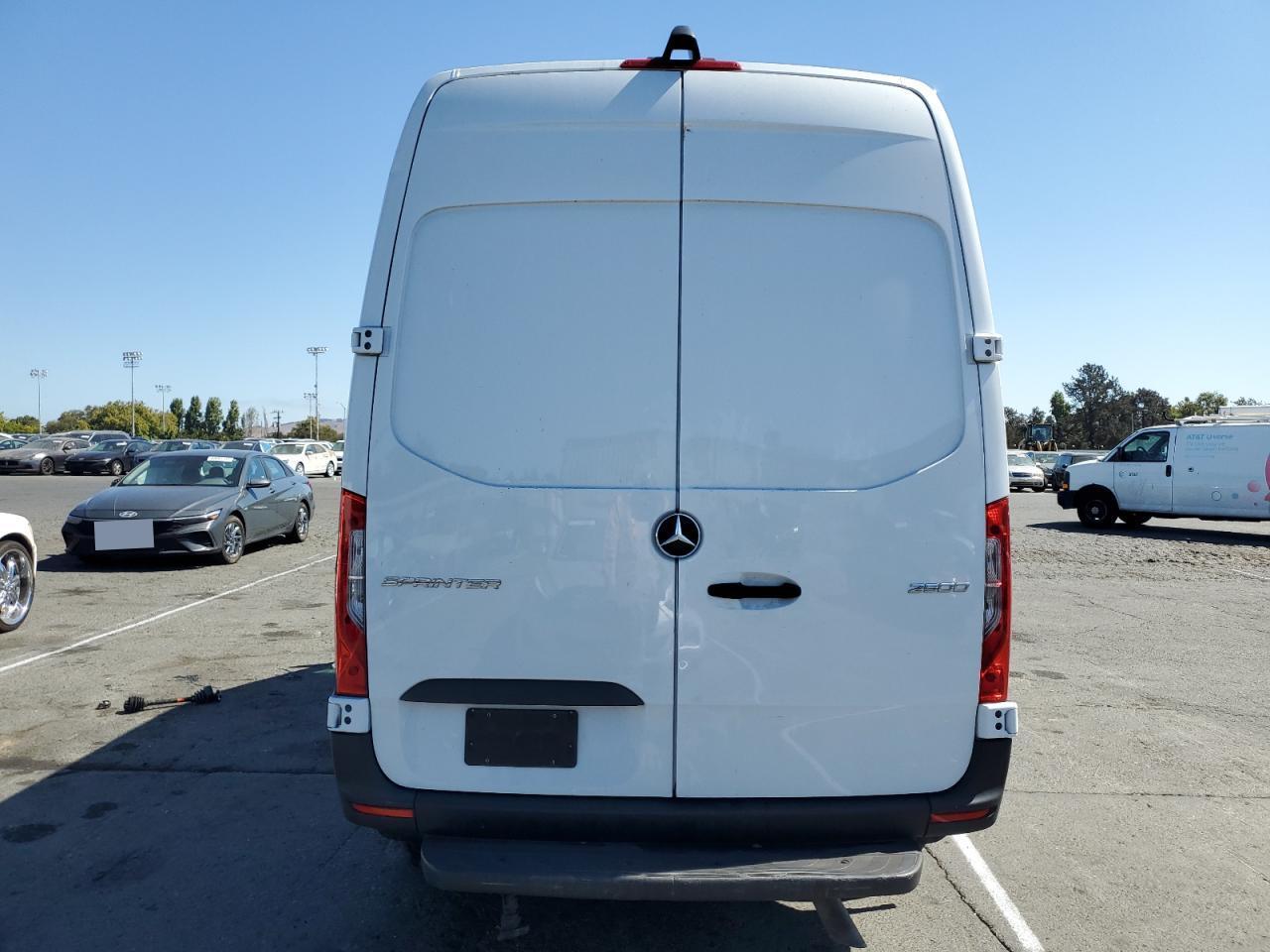 2023 Mercedes-Benz Sprinter 2500 - Image 6