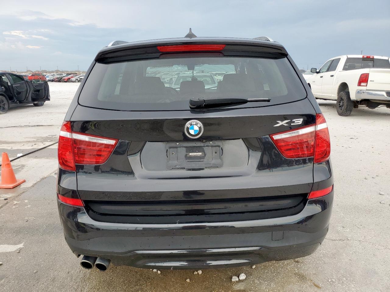 2017 BMW X3 xDrive28I - Image 6