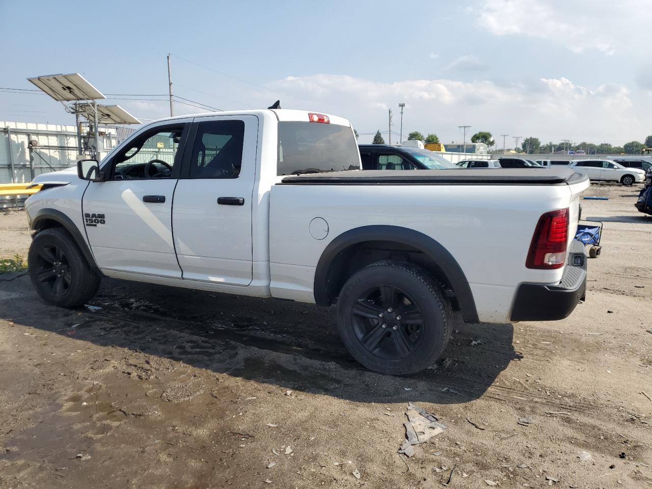 2021 Ram 1500 Classic Slt - Фото 2