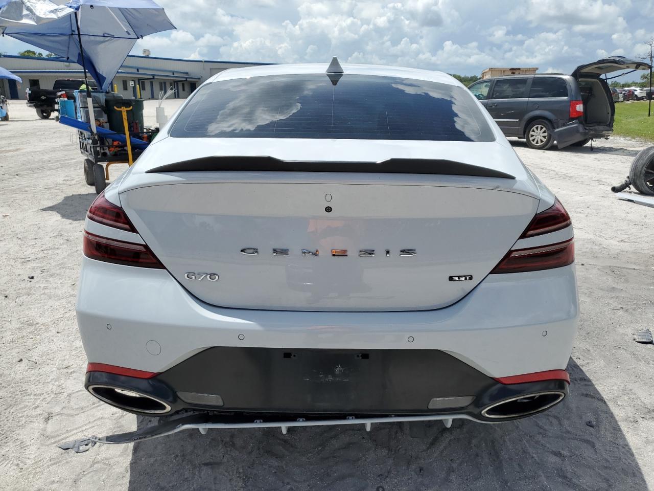 2022 Genesis G70 Base - Фото 6