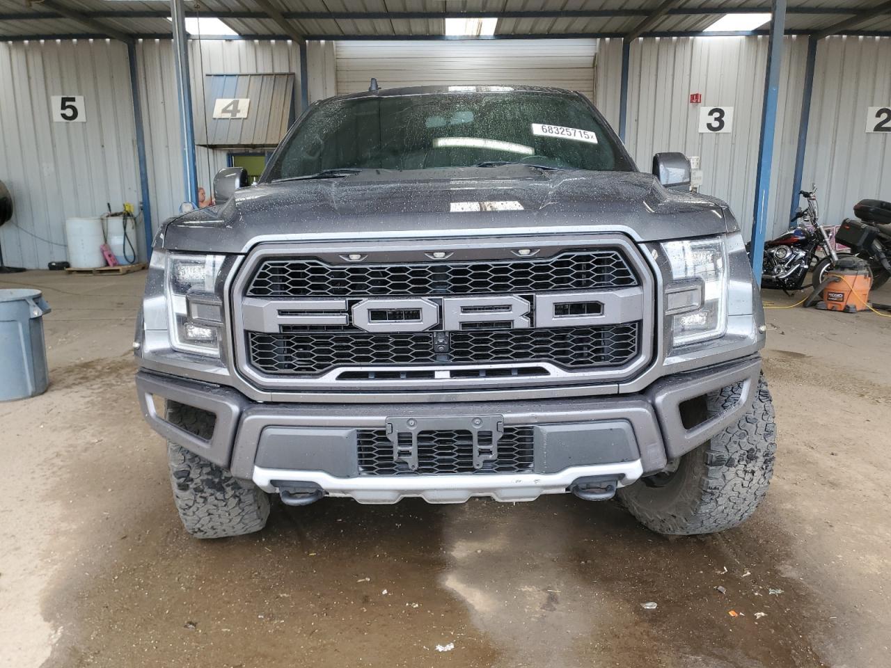 2019 Ford F150 Raptor - Image 5