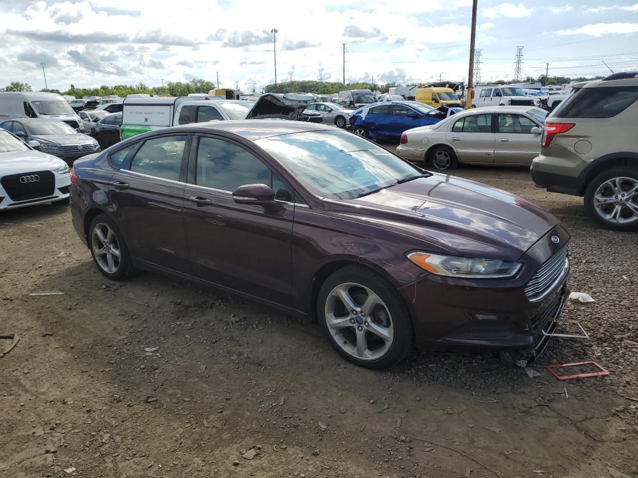 2013 Ford Fusion Se - Фото 4