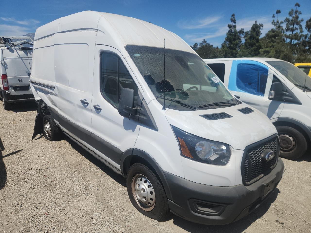 2023 Ford Transit T-250 - Фото 4