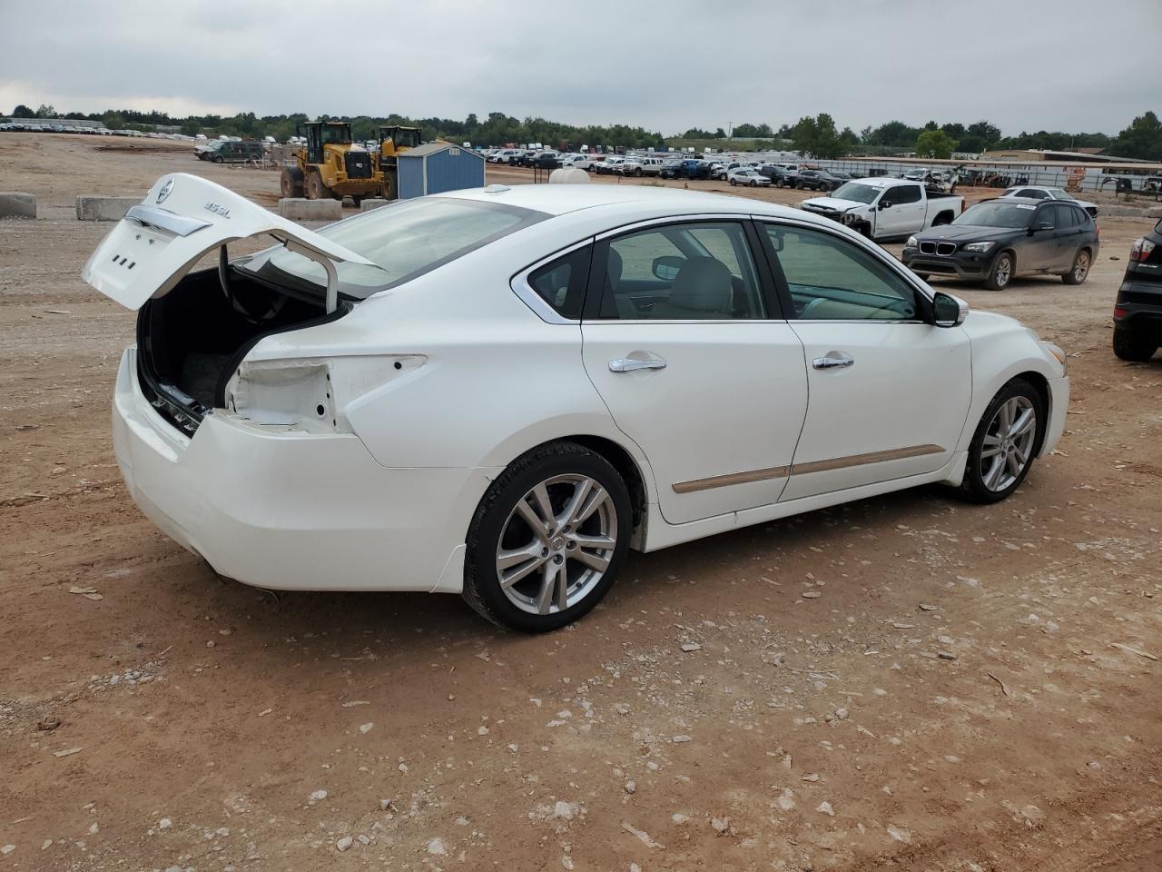 2015 Nissan Altima 3.5S - Фото 3