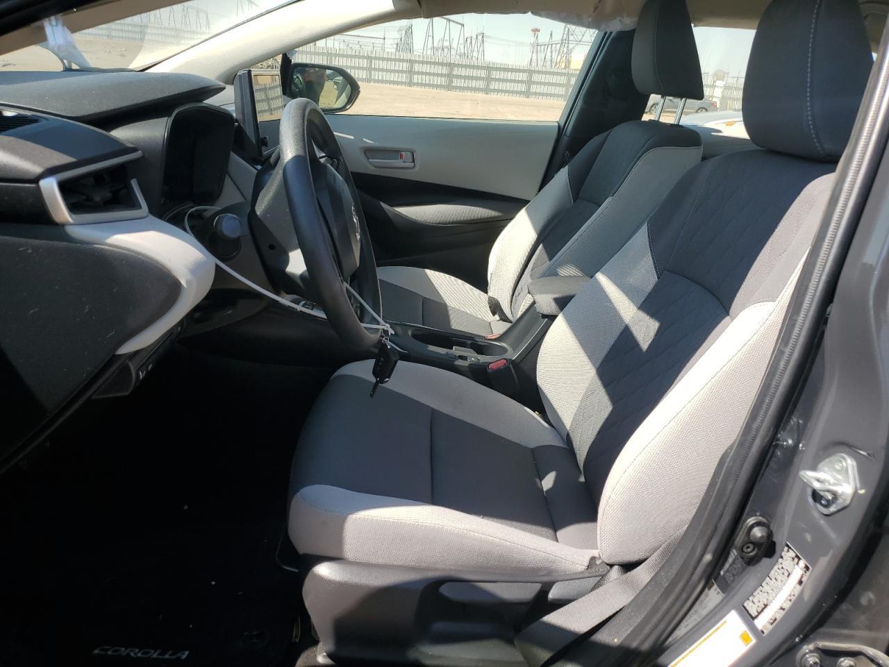 2025 Toyota Corolla Le - Фото 7