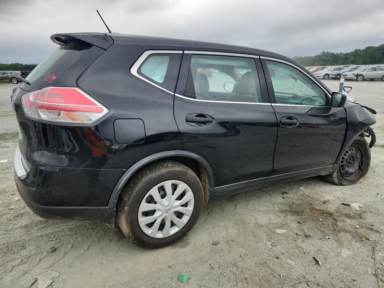 2016 Nissan Rogue S - Фото 3