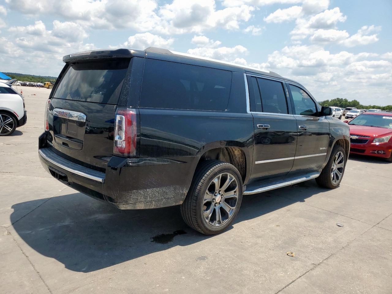 2015 GMC Yukon Xl Denali - Фото 3