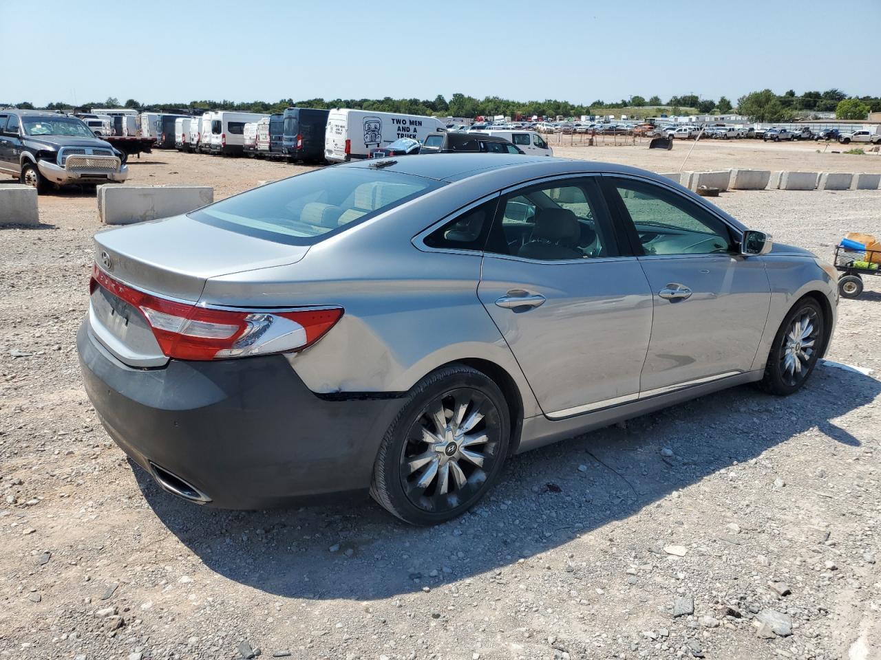2013 Hyundai Azera Base - Фото 3