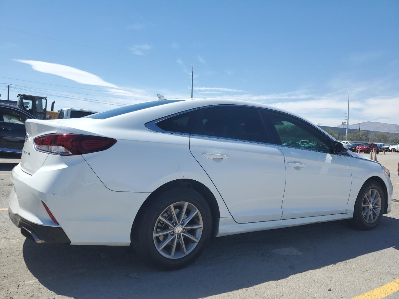 2019 Hyundai Sonata Se - Фото 3