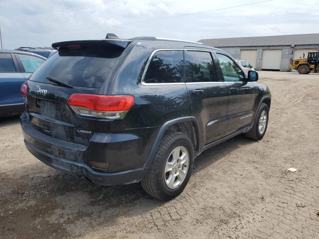 2014 Jeep Grand Cherokee Laredo - Image 3