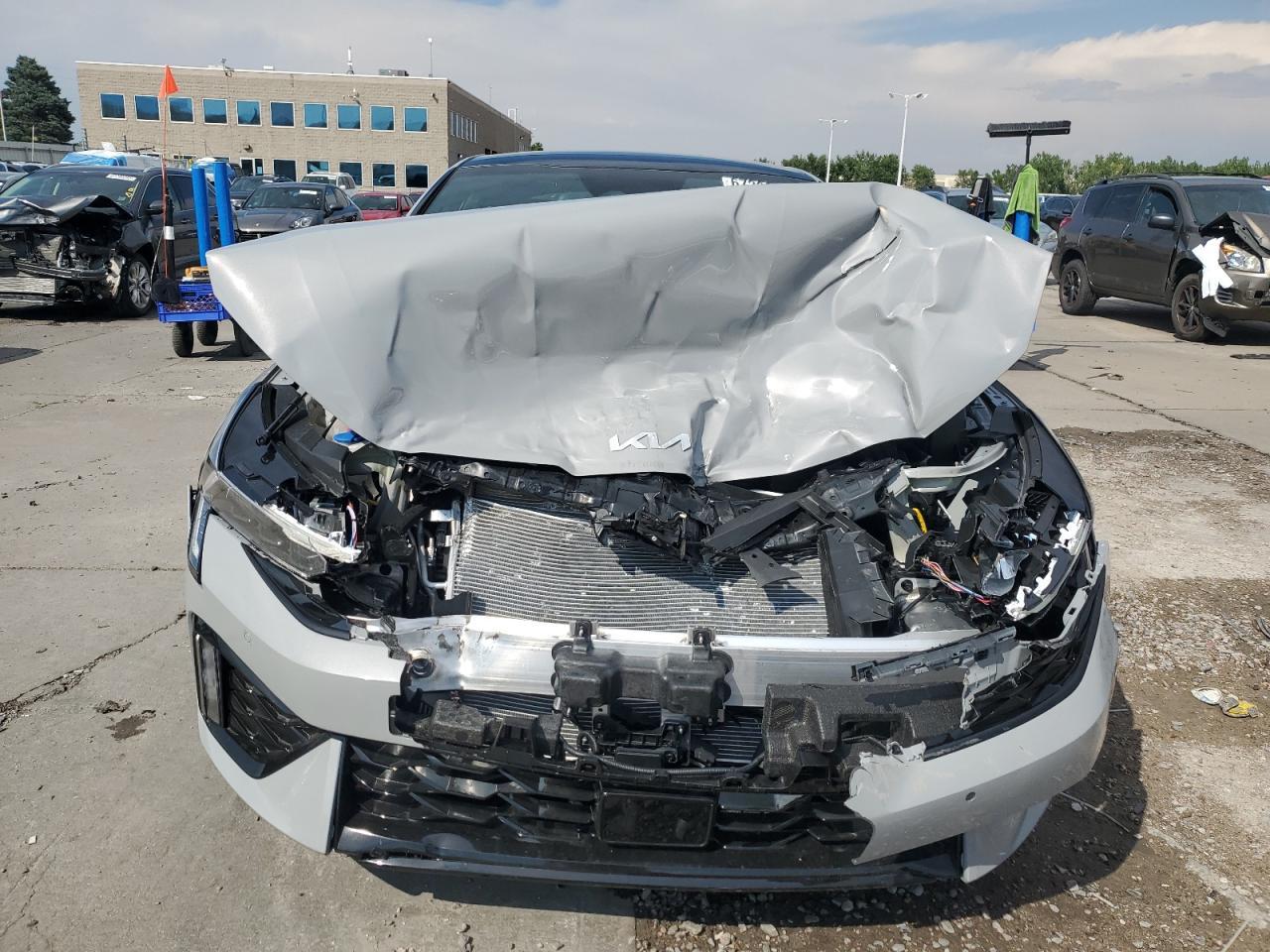 2025 Kia K5 Gt Line - Image 5