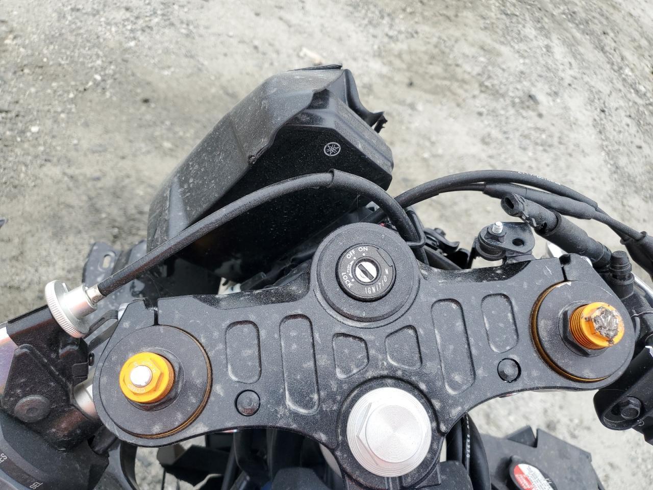 2025 Yamaha Yzfr7 - Фото 7