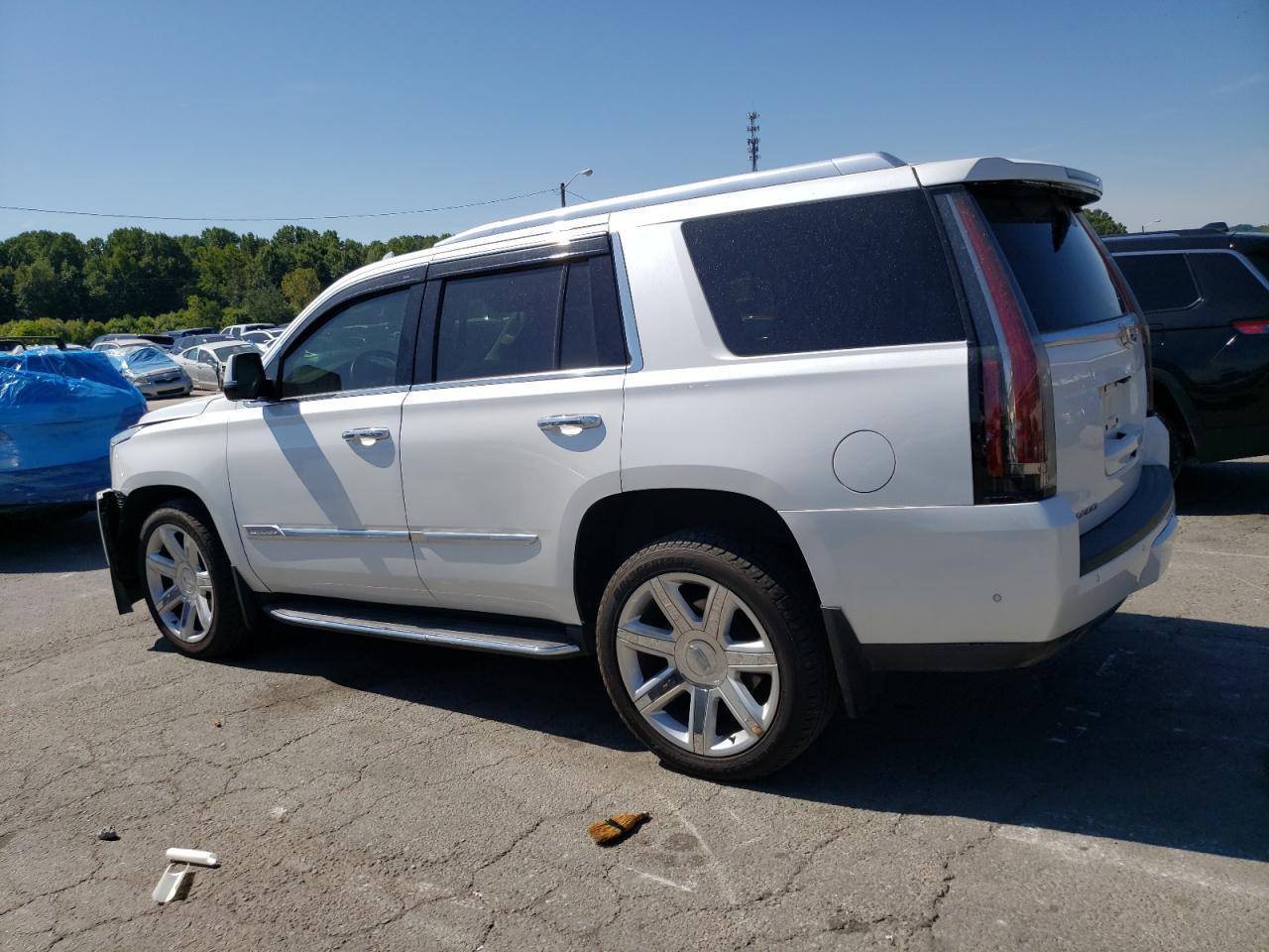 2019 Cadillac Escalade Luxury - Фото 2