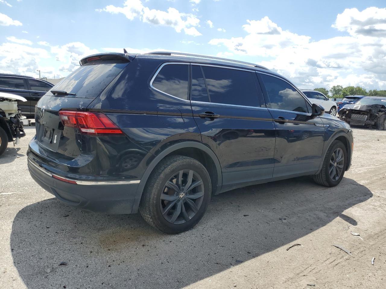 2022 Volkswagen Tiguan Se - Image 3