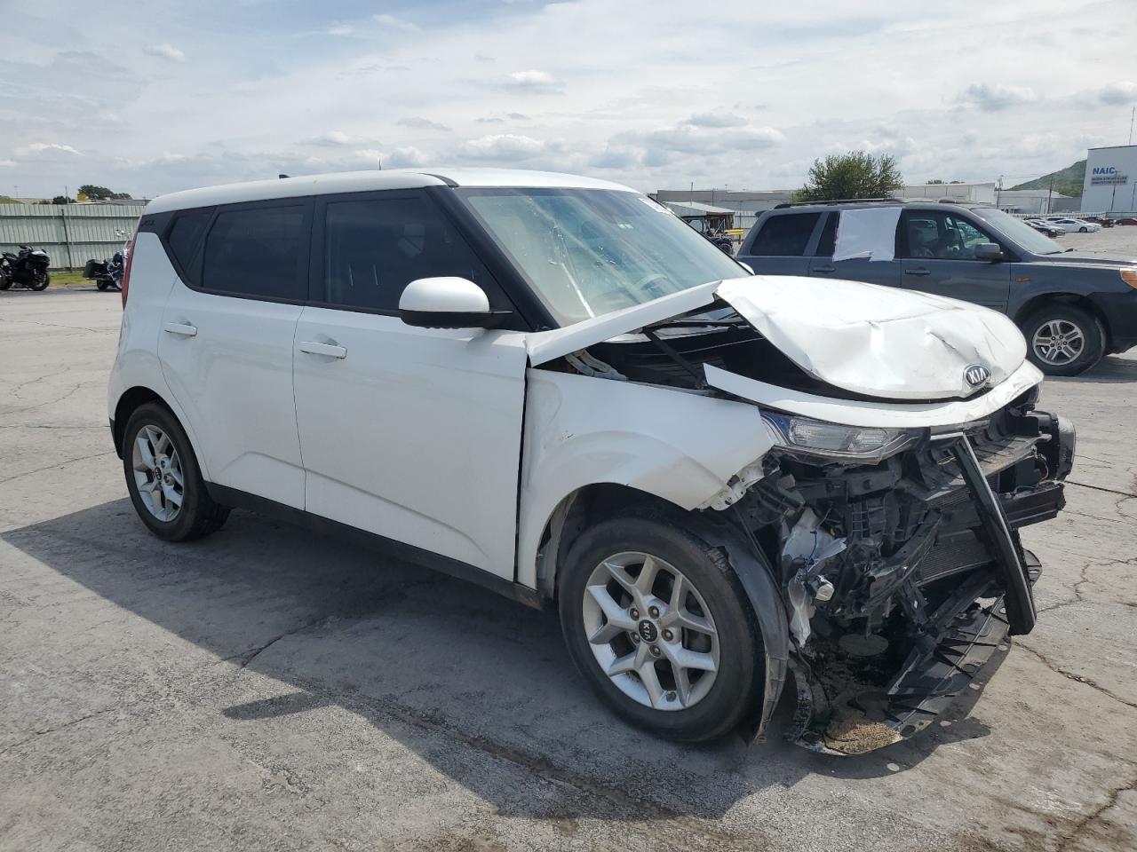 2020 Kia Soul Lx - Image 4