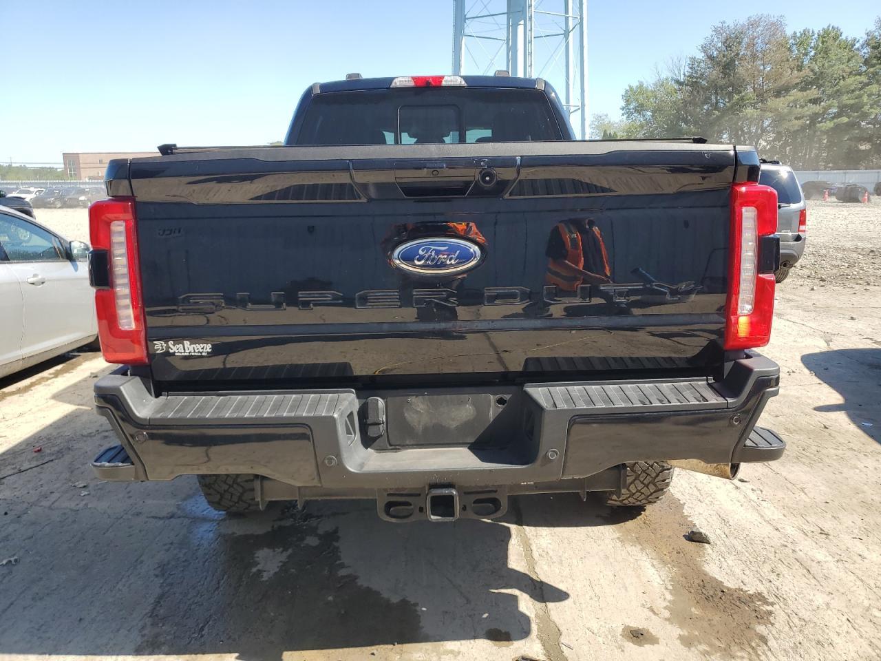 2023 Ford F250 Super Duty - Image 6