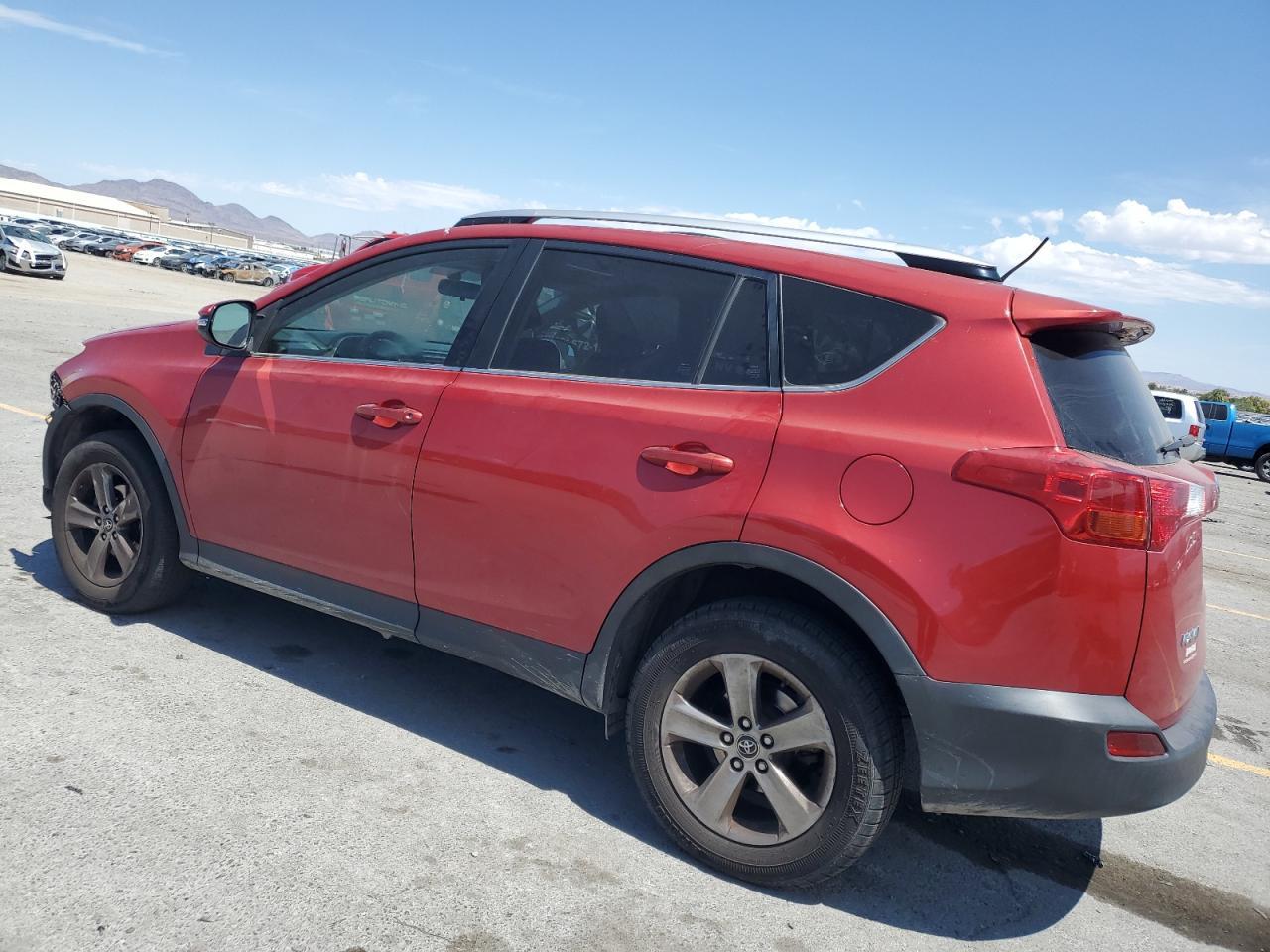 2015 Toyota Rav4 Xle - Image 2