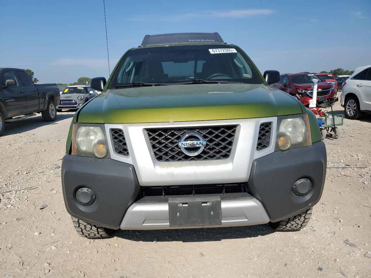 2011 Nissan Xterra Off Road - Фото 5