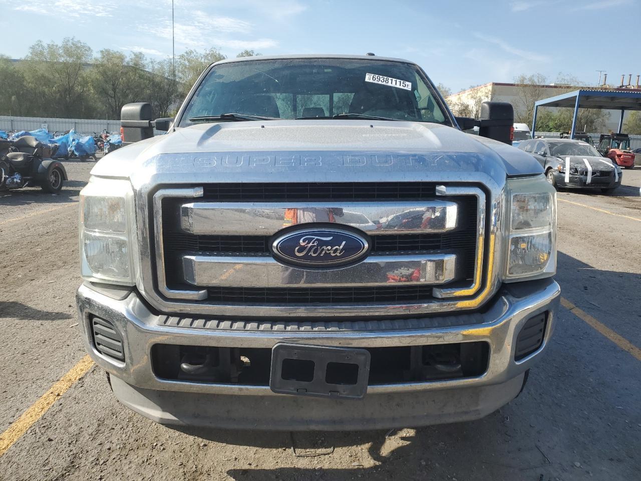 2011 Ford F250 Super Duty - Image 5