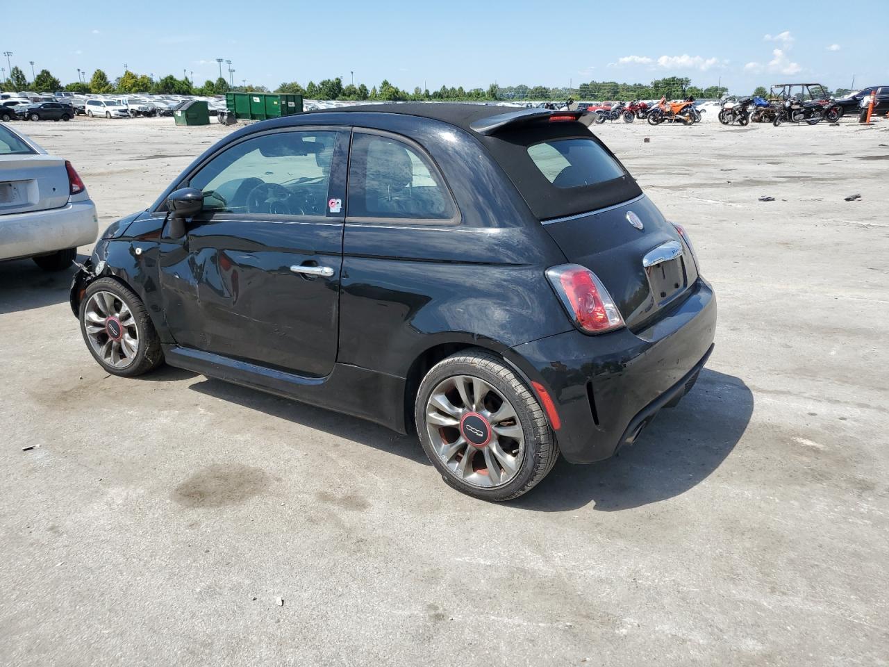 2014 Fiat 500 Abarth - Image 2