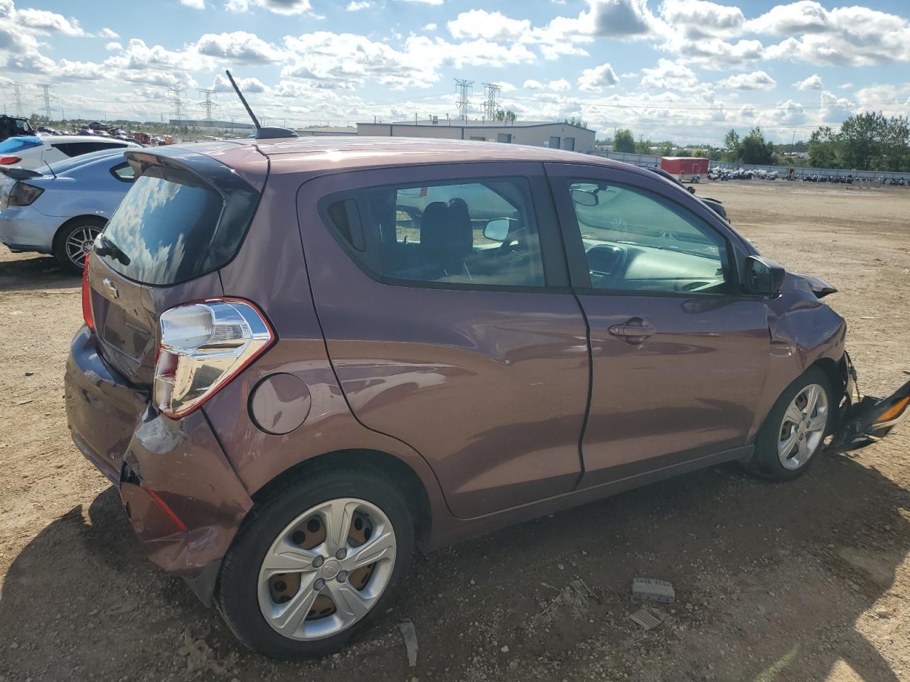 2020 Chevrolet Spark Ls - Фото 3