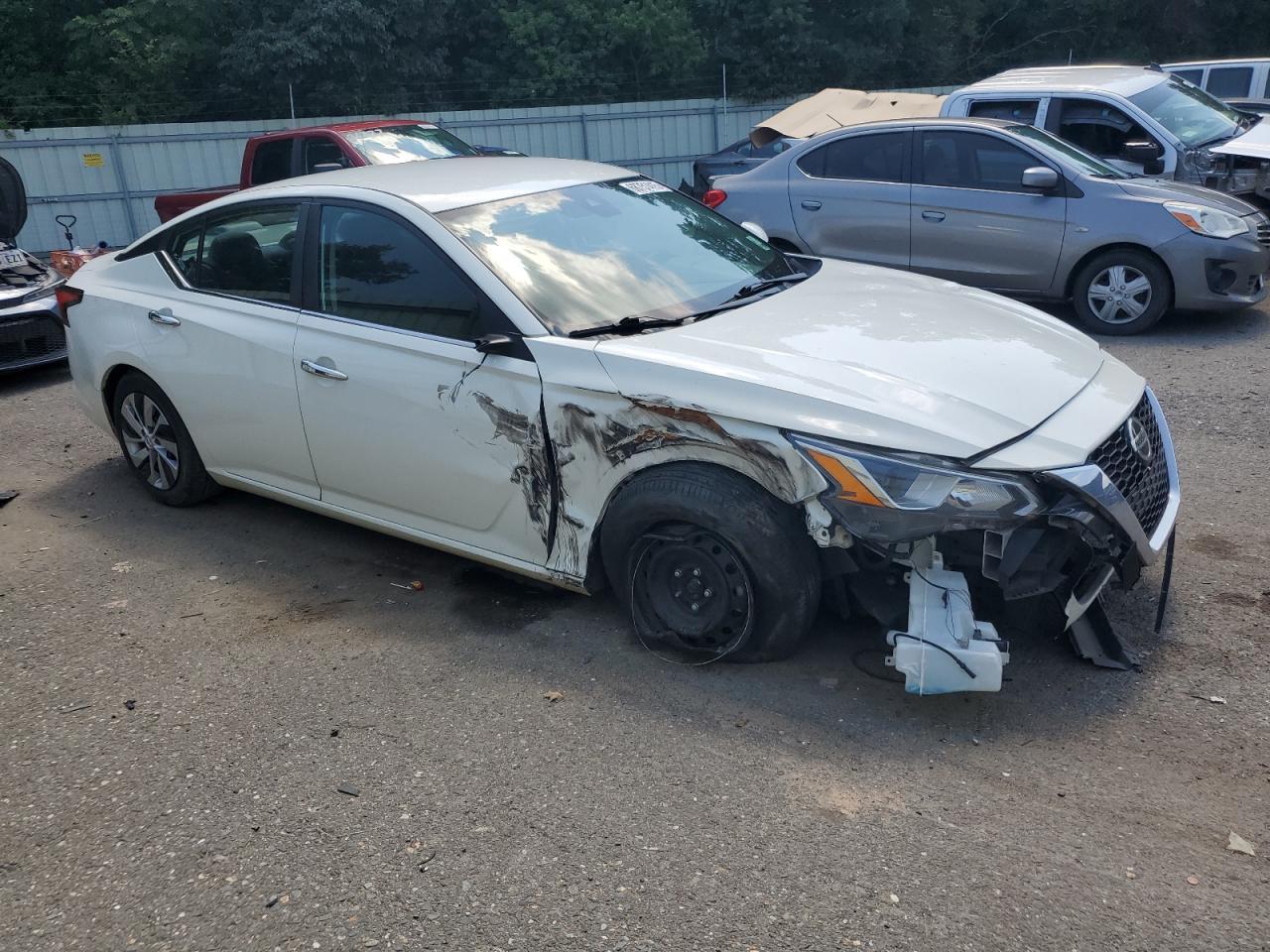 2021 Nissan Altima S - Фото 4