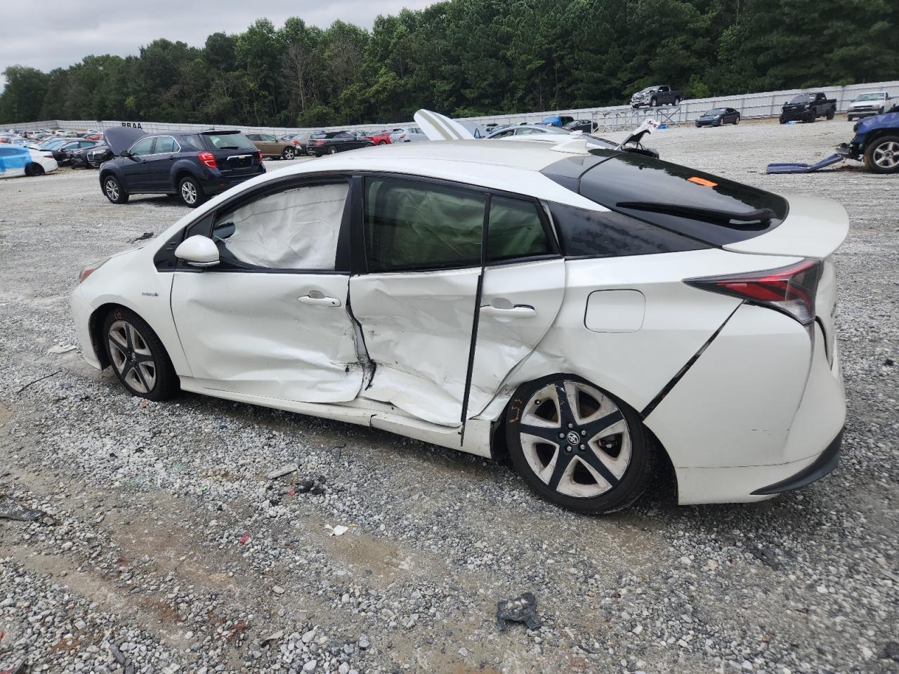 2016 Toyota Prius - Фото 2