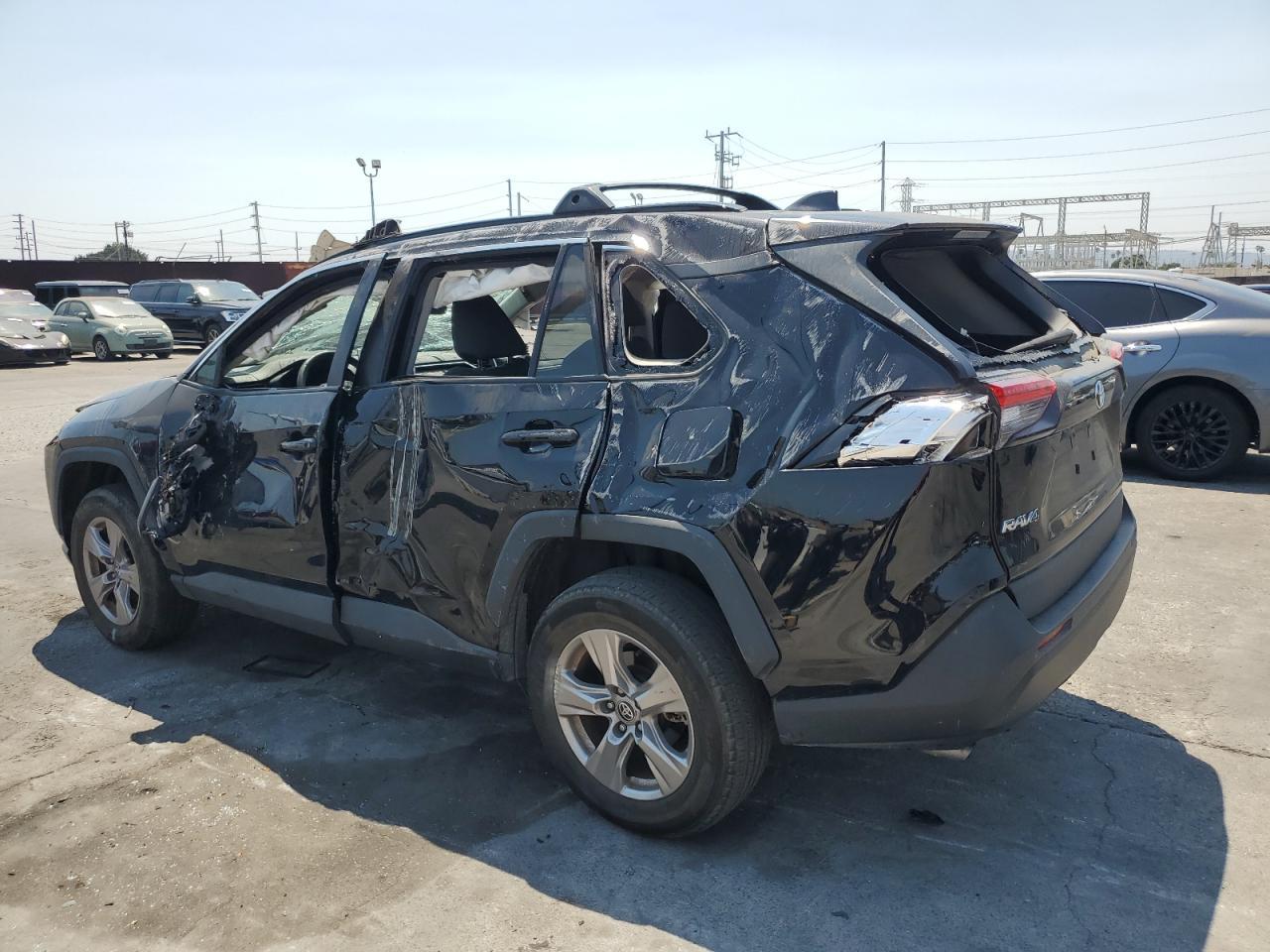 2023 Toyota Rav4 Xle - Фото 2
