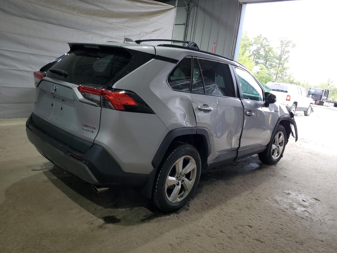 2019 Toyota Rav4 Limited - Image 3