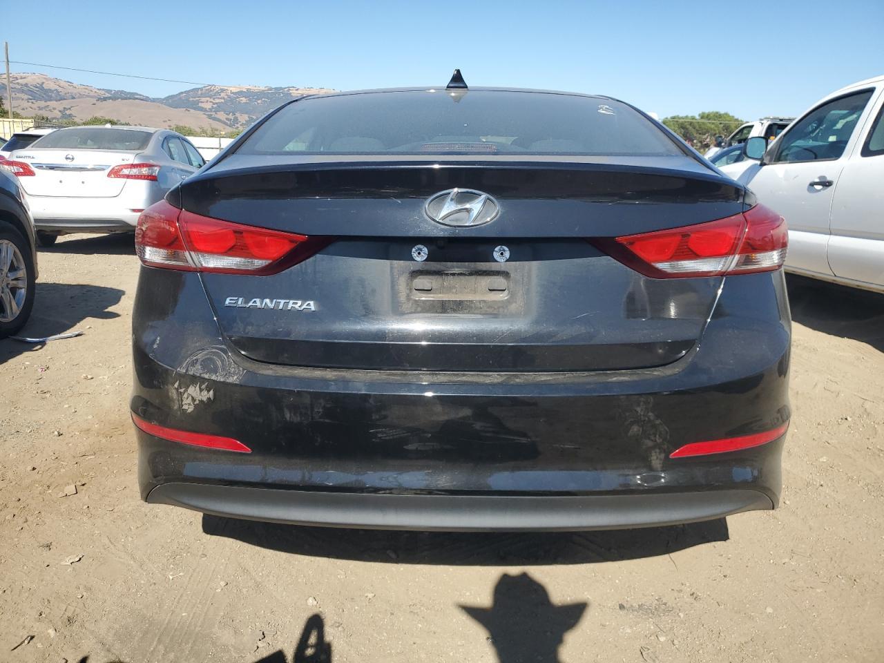 2018 Hyundai Elantra Sel - Image 6