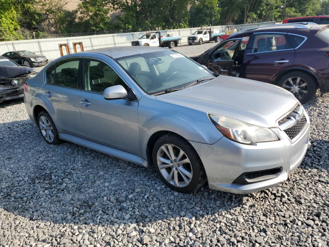 2013 Subaru Legacy 2.5I Premium - Image 4