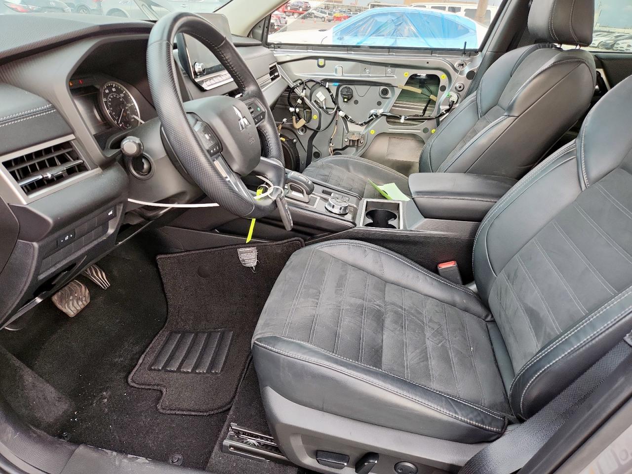 2022 Mitsubishi Outlander Se - Фото 7