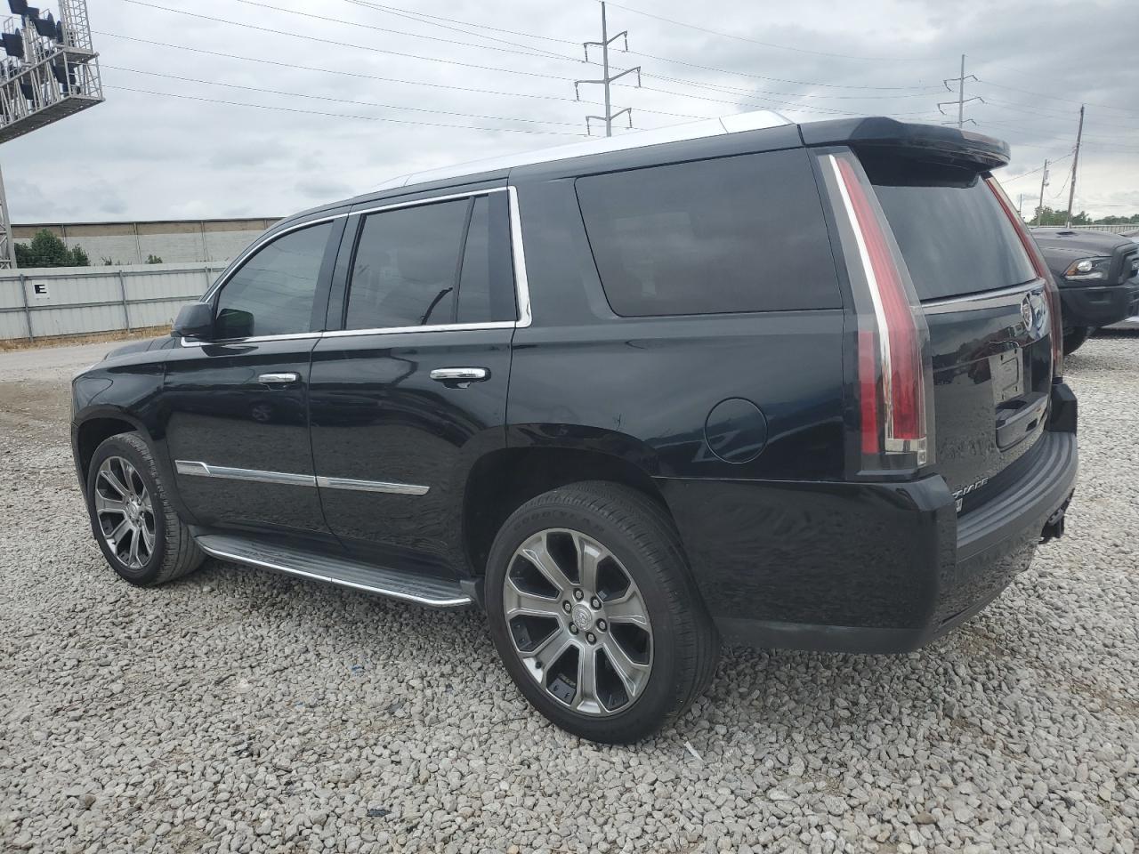 2015 Cadillac Escalade Premium - Image 2