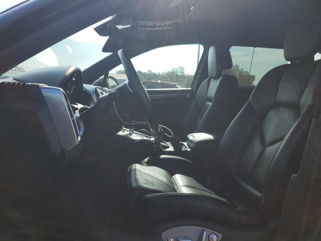 2011 Porsche Cayenne - Фото 7