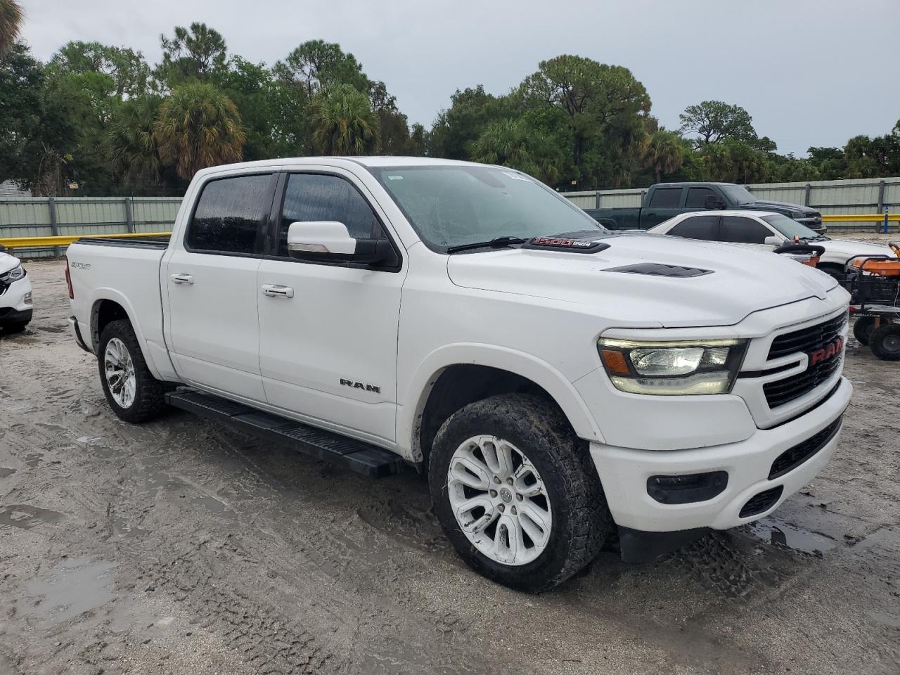 2020 Ram 1500 Laramie - Фото 4