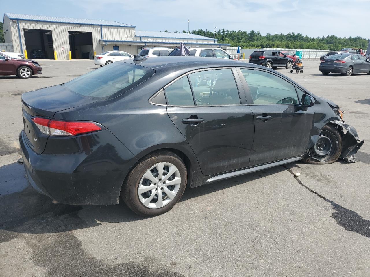 2021 Toyota Corolla Le - Фото 3