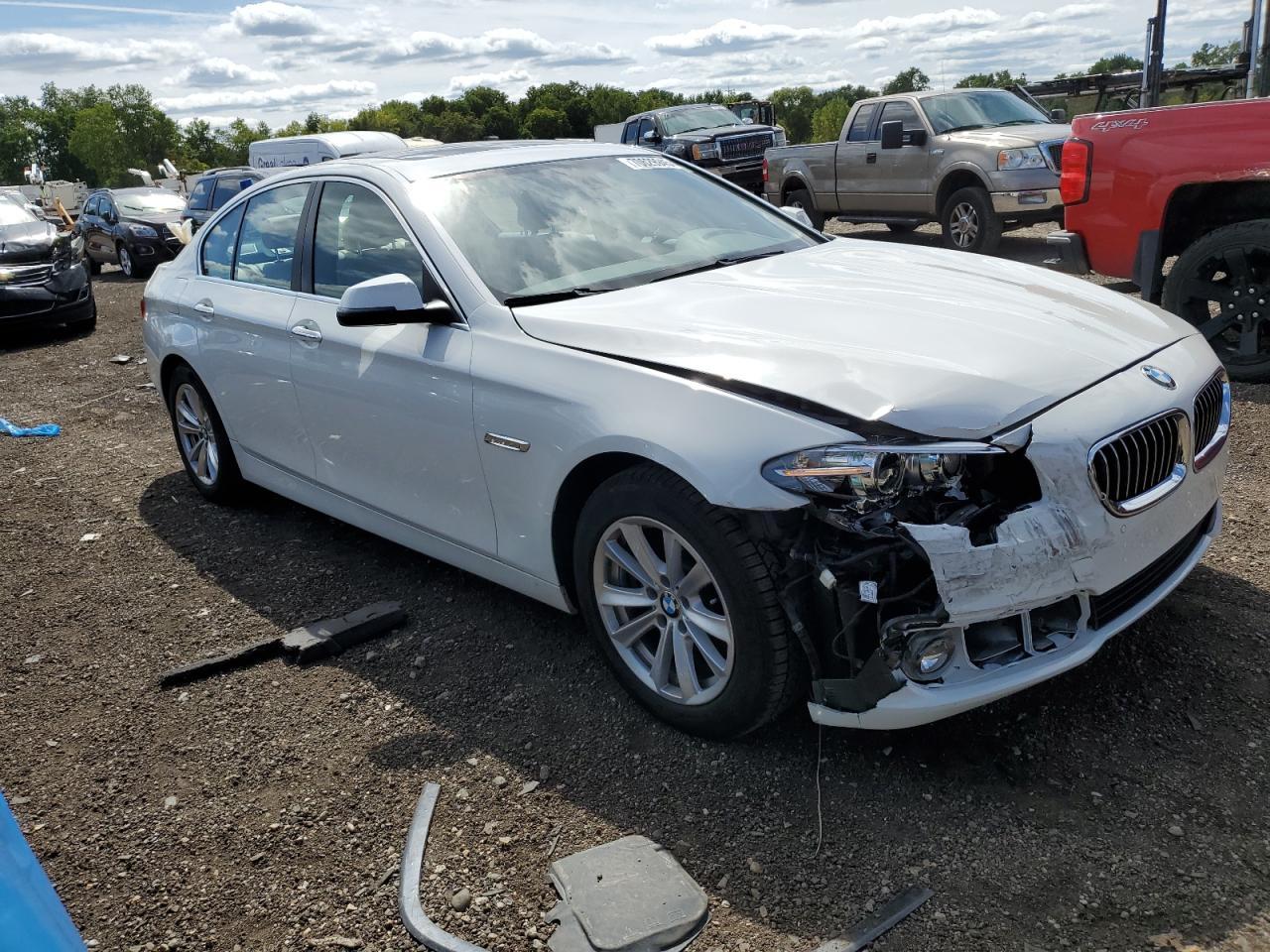 2016 BMW 528 Xi - Image 4