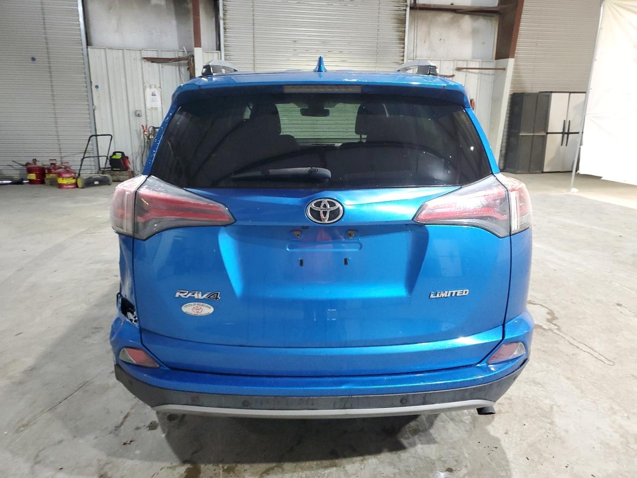 2017 Toyota Rav4 Limited - Фото 6
