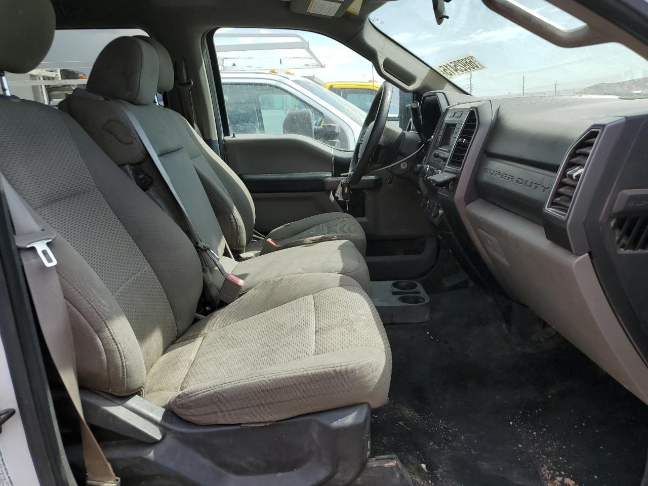 2019 Ford F350 Super Duty - Фото 5