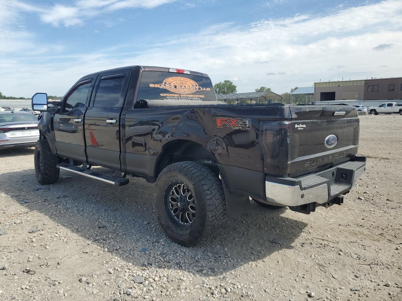 2019 Ford F250 Super Duty - Фото 2